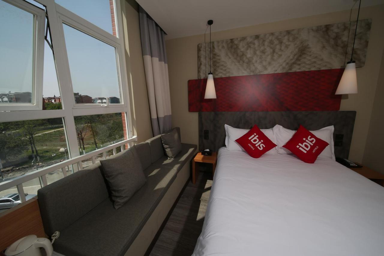 ibis Chengdu Meizhou Center Extérieur photo